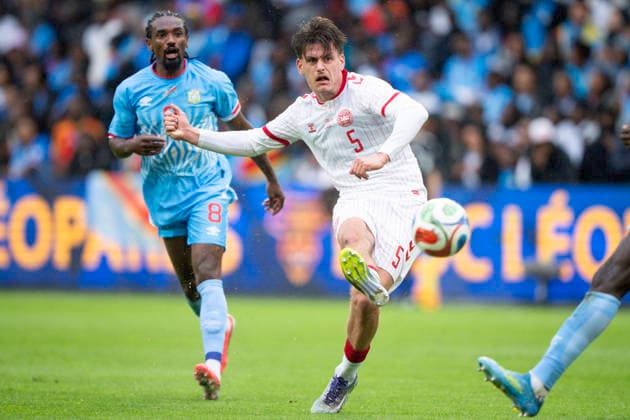 national team, Nationalteam Test Match: DR Congo - Denmark Denmark s Joakim Maehle in action with DR Congo s Samuel Moutoussamy during the national team test match between Denmark and DR Congo at Maurice Dufrasne Stadium in Liege, Belgium on Wednesday, June 3, 2026. (Photo: Bo Amstrup Ritzau Scanpix) , Liege Belgien Mors Copyright: BoxAmrstrupx xRitzauxScanpix BoxAmstrupx spdk20260603-225533-L
