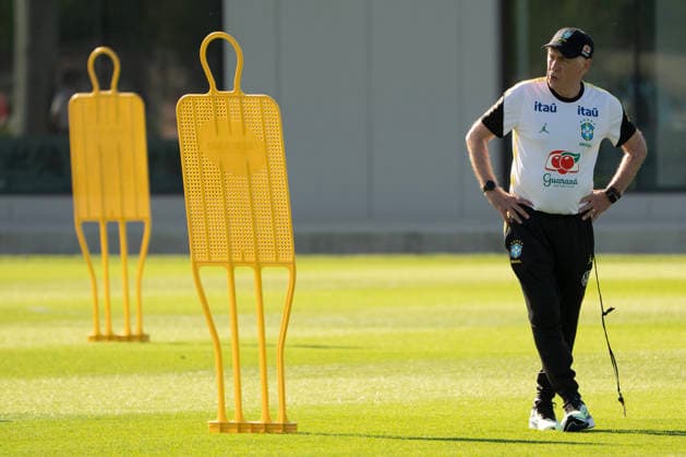Brazil s coach, Carlo Ancelotti, leads a training session in Columbia Park, New Jersey, United States, 03 June 2026. Brazil s training in the United States ahead of the 2026 FIFA World Cup, WM, Weltmeisterschaft, Fussball !ACHTUNG: NUR REDAKTIONELLE NUTZUNG!  Copyright: xAngelxColmenaresx AME8191 20260603-55020491294_1