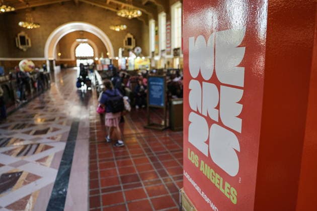 Los Angeles showcases World Cup features ahead of matches FIFA World Cup, WM, Weltmeisterschaft, Fussball signage is seen at Union Station in Los Angeles, California, USA, 03 June 2026. Transit hubs across the city are showcasing tournament graphics ahead of the FIFA World Cup, which will bring international matches and visitors to the region. LOS ANGELES CALIFORNIA UNITED STATES  Copyright: xCHRISxTORRESx