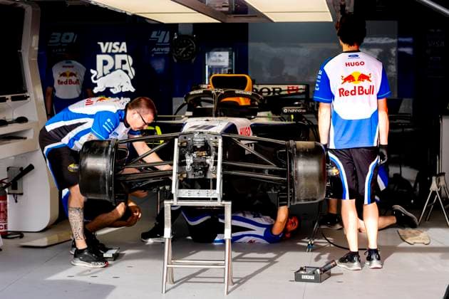 MONACO - Mechanics at work on the car of Formula 1 driver Arvid Lindblad or Visa Cash App Racing Bulls Formula One Team during the Formula 1 Monaco Grand Prix on the Monaco Street Circuit on June 4, 2026 in Monaco, Monaco. (Photo by DeFodi Images) -