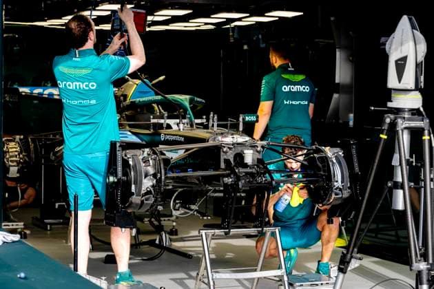 MONACO - Mechanics at work on the car of Formula 1 driver Lance Stroll of Aston Martin Aramco Formula 1 Team during the Formula 1 Monaco Grand Prix on the Monaco Street Circuit on June 4, 2026 in Monaco, Monaco. (Photo by DeFodi Images) -