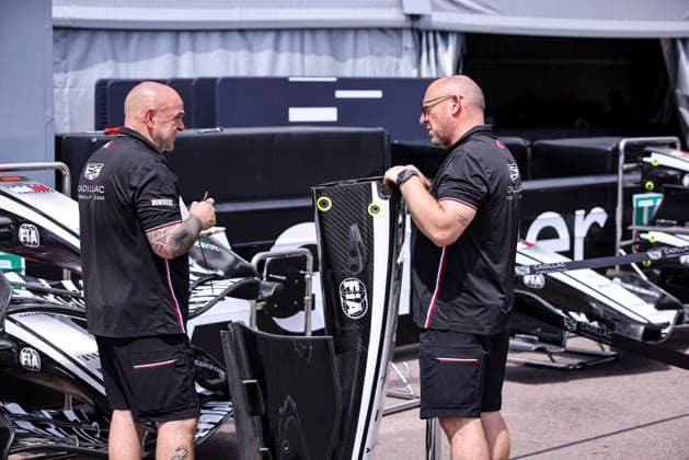 F1 - MONACO GRAND PRIX 2026 Cadillac F1 Team MAC-26, Mechanical detail front wing mechanic, mecanicien, mechanics during the Formula 1 Grand Prix de Canada 2026, 6th round of the 2026 Formula One World Championship, WM, Weltmeisterschaft from June 5 to 7, 2026 on the Circuit de Monaco, in Monte-Carlo, Monaco - Monte-CarloMonaco  Copyright: xXavixBonillax