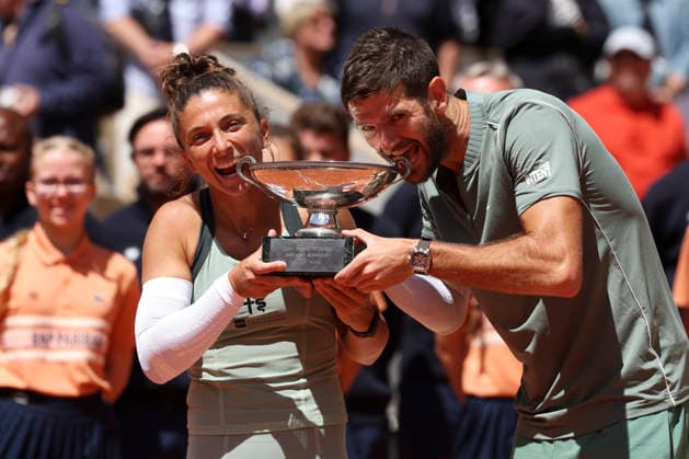 Sport Bilder des Tages TENNIS : Roland Garros 2026 - 04 06 2026 Sara Errani (ITA) - Andrea Vavassori (ITA) Vs Gabriela Dabrowski (CAN) - Evan King (USA) ParisFrance  Copyright: xMichaelxBaucherx