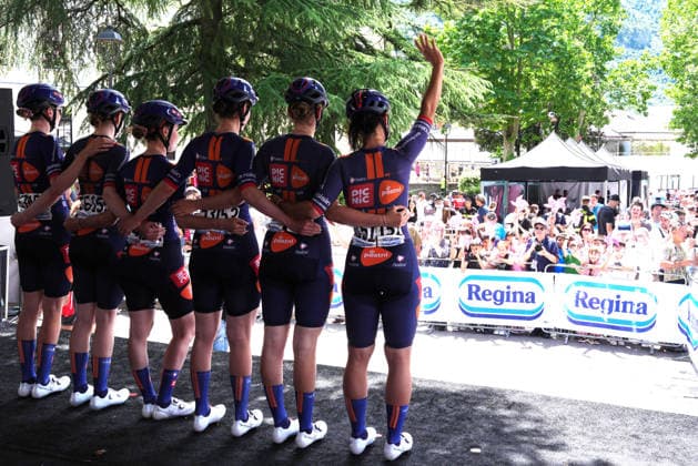 Team Picnic PostNL™s during Stage 6 of the Giro d™Italia Women, from Ala to Brescello, Italy, Tuesday, June 4, 2026  Copyright: xDavidexSpada LaPressex