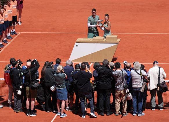 Sieger Sara Errani, Andrea Vavassori, Mixed Doppel, Mixed Doubles, Siegerehrung, Presentation Tennis - French Open 2026 - Roland Garros - Paris - - France - 4 June 2026. Copyright: xJuergenxHasenkopfx