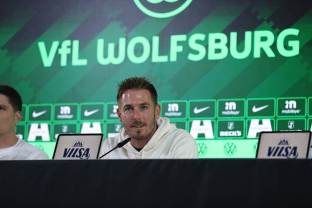 PK VfL Wolfsburg, 04.06.2026, Fußball, Herren, Saison 2026 2027, 2. BL, der VfL Wolfsburg hat den neuen Trainer Tobias Strobl vorgestellt. Niedersachsen Deutschland