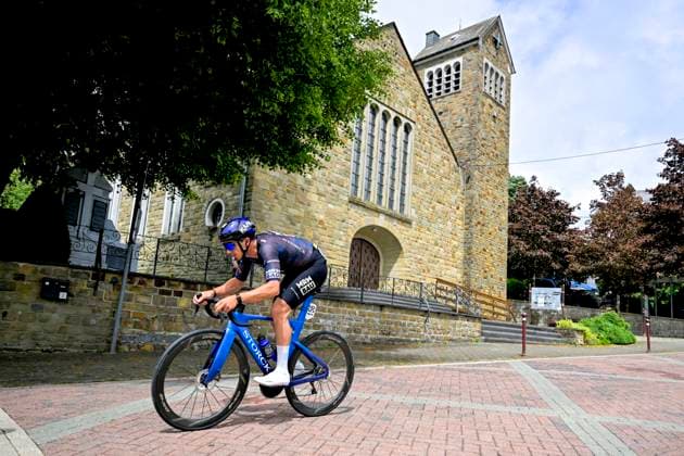 Tour de Wallonie 2026 Stage 4 EUPEN, BELGIUM - JUNE 04 : Appelbaum Henri Johannes (GER) of Team Storck - MRW Bau in action during stage 4 of the 47th edition of Ethias Tour de Wallonie an UCI ProSeries 2.Pro cycling road race stage for Men Elite of 166.7 km with start in Dison and finish in Eupen on June 4, 2026 in Eupen, Belgium, 04 06 2026 ( Motordriver Pieter Van Herzele - Eupen Belgium  Copyright: xSesx