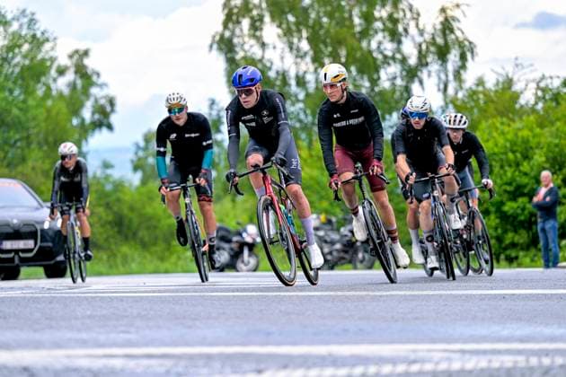 Tour de Wallonie 2026 Stage 4 EUPEN, BELGIUM - JUNE 04 : Ronhaar Pim (NED) of Baloise Verzekeringen - Het Poetsbureau Lions leading the escape pack during stage 4 of the 47th edition of Ethias Tour de Wallonie an UCI ProSeries 2.Pro cycling road race stage for Men Elite of 166.7 km with start in Dison and finish in Eupen on June 4, 2026 in Eupen, Belgium, 04 06 2026 ( Motordriver Pieter Van Herzele - Eupen Belgium  Copyright: xSesx