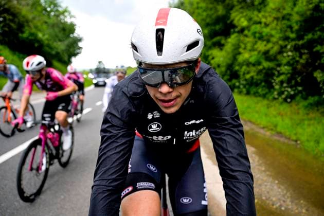 Tour de Wallonie 2026 Stage 4 EUPEN, BELGIUM - JUNE 04 : De Lie Arnaud (BEL) of Lotto Intermarche in action during stage 4 of the 47th edition of Ethias Tour de Wallonie an UCI ProSeries 2.Pro cycling road race stage for Men Elite of 166.7 km with start in Dison and finish in Eupen on June 4, 2026 in Eupen, Belgium, 04 06 2026 ( Motordriver Pieter Van Herzele - Eupen Belgium  Copyright: xSesx