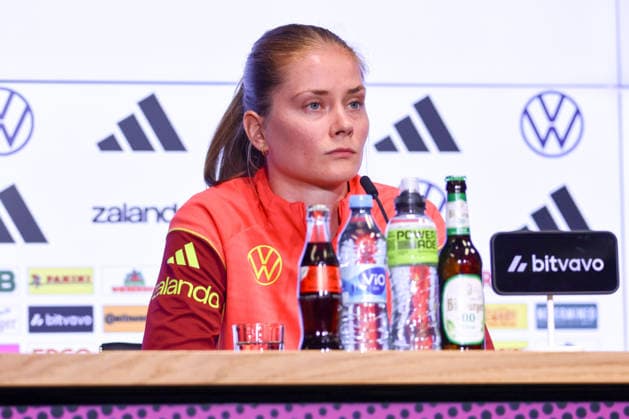Köln, Deutschland: 04.06. 2026 - Training der DFB Frauen - Abschlusspressekonferenz vor dem WM Qualifikationsspiel Deutschland vs. Norwegen Im Bild: Sjoeke Nüsken Nuesken (Deutschland) bei der Abschlusspressekonferenz in Köln Copyright: HMBxMedia MadeleinexFantini