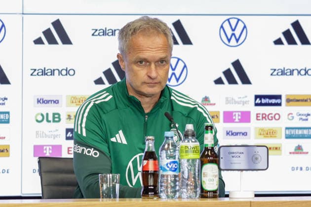 04.06.2026, xgrfx, Fussball DFB-Medientermine, Deutsche Frauennationalmannschaft - Pressekonferenz und Abschlusstraining v.l. Christian Wück (Deutsche Frauennationalmannschaft) (DFL DFB REGULATIONS PROHIBIT ANY USE OF PHOTOGRAPHS as IMAGE SEQUENCES and or QUASI-VIDEO) Köln