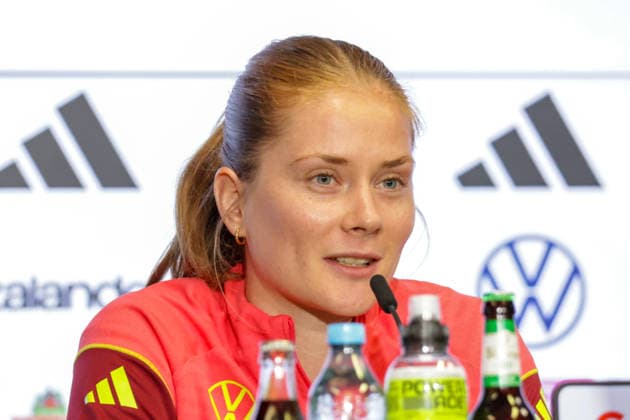04.06.2026, xgrfx, Fussball DFB-Medientermine, Deutsche Frauennationalmannschaft - Pressekonferenz und Abschlusstraining v.l. Sjoeke Nüsken (Deutsche Frauennationalmannschaft) (DFL DFB REGULATIONS PROHIBIT ANY USE OF PHOTOGRAPHS as IMAGE SEQUENCES and or QUASI-VIDEO) Köln
