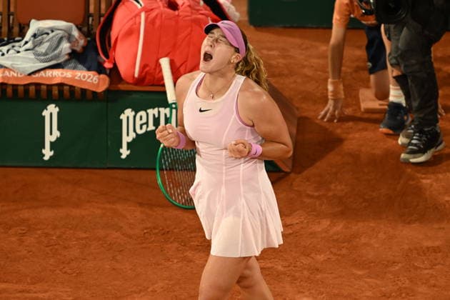 2026 French Open (Roland-Garros) - Day 12 PARIS, FRANCE - JUNE 4: Mirra Andreyeva celebrates after winning against Marta Kostyuk (not seen) of Ukraine during women s Singles semi-final match of the 2026 French Open at Philippe-Chatrier Court in Paris, France on June 4, 2026. Burak Akbulut Anadolu Paris France. Editorial use only. Please get in touch for any other usage.  Copyright: x2026xAnadoluxBurakxAkbulutx