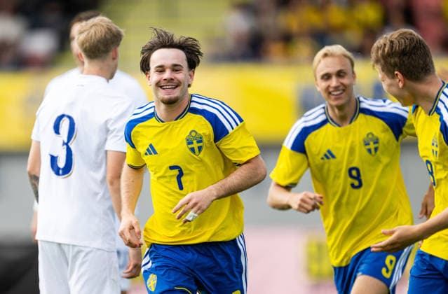 260604 Neo Jönsson of Sweden celebrates after scoring 1-0 during the under-21 International Friendly, Länderspiel, Nationalmannschaft football match between Sweden and Finland on June 4, 2026 in Kalmar. Photo: Suvad Mrkonjic BILDBYRAN COP 170 SM0468 fotboll football soccer fotball under-21 U21, U 21 sverige sweden finland bbeng jubel Copyright: SUVADxMRKONJIC BB260604SM025