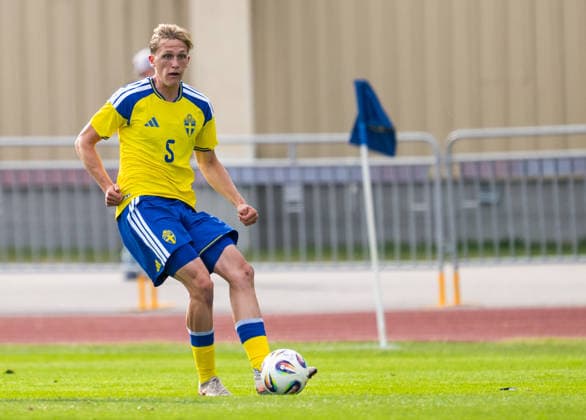 260604 Olle Samuelsson of Sweden during the under-21 International Friendly, Länderspiel, Nationalmannschaft football match between Sweden and Finland on June 4, 2026 in Kalmar. Photo: Suvad Mrkonjic BILDBYRAN COP 170 SM0468 fotboll football soccer fotball under-21 U21, U 21 sverige sweden finland bbeng Copyright: SUVADxMRKONJIC BB260604SM029
