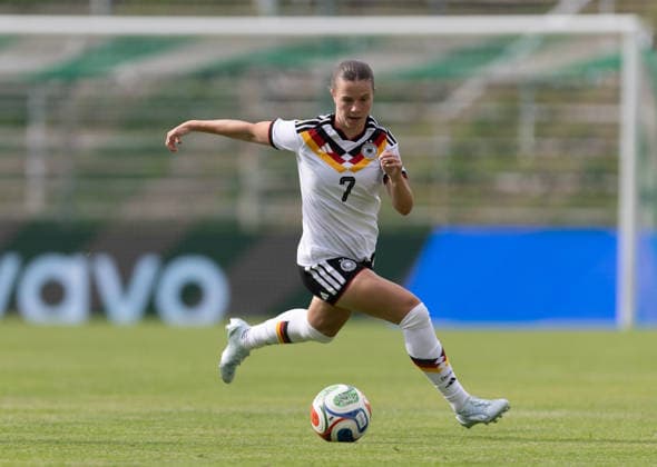 GER, Leipzig, DFB, Fussball, Frauenfussball, internationales Freundschaftsspiel, Deutschland U23 vs. Daenemark U23 im Bild v.l.: Sarah Mattner (Deutschland U23 07), Aktion mit Ball 04.06.2026, Alfred-Kunze Sportpark Leipzig DFB REGULATIONS PROHIBIT ANY USE OF PHOTOGRAPHS AS IMAGE SEQUENCES AND OR QUASI-VIDEO, Copyright: HMBxMedia PaulxFritz