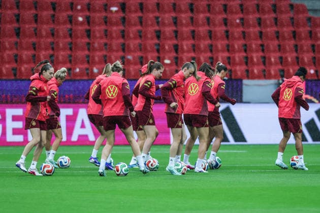 Fussball, WM-Qualifikation Europa (Frauen) Saison 2026 Abschlusstraining Deutschland vor dem Spiel gegen Norwegen 04.06.2026, RheinEnergeieSTADION Die Spielerinnen beim Abschlusstraining Köln RheinEnergieSTADION Nordrhein-Westfalen Deutschland