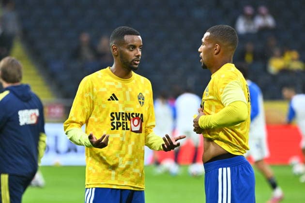 STOCKHOLM, SWEDEN 20260604 Sweden s Alexander Isak warms up for Thursday s friendly football match between Sweden and Greece at Strawberry Arena ahead of this summer s World Cup. STOCKHOLM SWEDEN x10090x