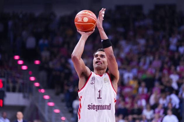 04.06.2026, xydrx, Basketball, easyCredit Basketball Bundesliga, Playoffs, Halbfinale Spiel 3, Telekom Baskets Bonn - FC Bayern München Basketball, Telekom Dome Bonn: Oscar da Silva (FC Bayern Muenchen Basketball, 1) beim Freiwurf Copyright: HMBxMedia YannisxDreimann