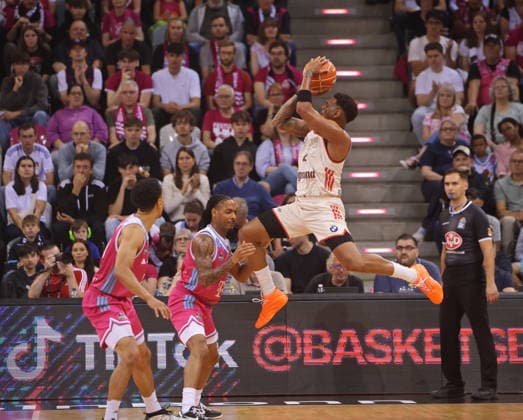 Telekom Baskets Bonn vs. FC Bayern München (Muenchen) Basketball Playoffs Halbfinale Spiel 3 - Saison 2025 26