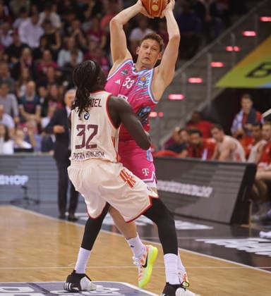 Patrick Heckmann Telekom Baskets Bonn vs. FC Bayern München (Muenchen) Basketball Playoffs Halbfinale Spiel 3 - Saison 2025 26