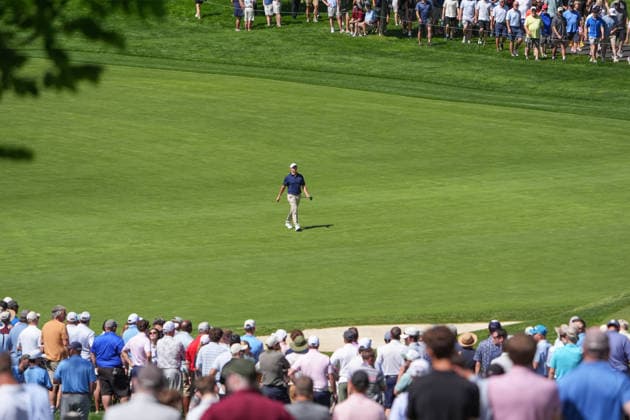 DUBLIN, OH - JUNE 04: Rory McIlroy of Northern Ireland walks down the fairway of the 2nd hole during first round of the Memorial Tournament on June 04, 2026 at the Muirfield Village Golf Club in Dublin, Ohio. (Photo by Jason Mowry Icon Sportswire) GOLF: JUN 04 PGA, Golf Herren the Memorial Tournament presented by Workday EDITORIAL USE ONLY Icon260604001