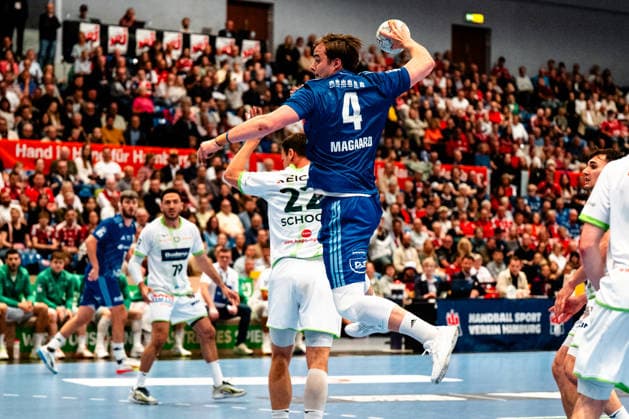 04.06.2026, xdobgx, Handball Daikin HBL, Handball Verein Hamburg - HSG Wetzlar v.l. Andreas Magaard (Handball Sport Verein Hamburg, 4) beim Wurf, in action, throwing Hamburg
