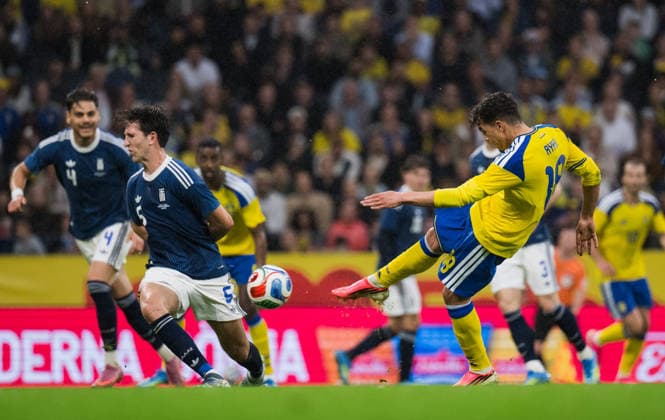 260604 Yasin Ayari of Sweden during the International Friendly, Länderspiel, Nationalmannschaft football match between Sweden and Greece on June 4, 2026 in Stockholm. Photo: Joel Marklund BILDBYRAN kod JM JM0822 bbeng fotboll football soccer fotball träningslandskamp international friendly sverige sweden sverige a grekland greece Copyright: JOELxMARKLUND BB260604JM046