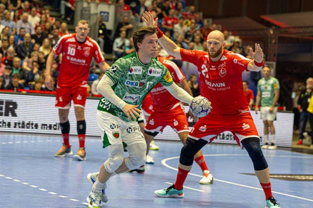 DAIKIN Handball Bundesliga, Kassel, MT Melsungen vs. Fuechse Berlin, Rothenbach-Halle Kassel; 04.06.2026 DAIKIN Handball Bundesliga, Kassel, Germany - 04.06.2026: Fabian Wiede (Fuechse Berlin, 17) am Ball, Handball Bundesliga, Spiel der MT Melsungen vs. Fuechse Berlin, Rothenbach-Halle Kassel Copyright: xBEAUTIFULxSPORTS Freudensteinx