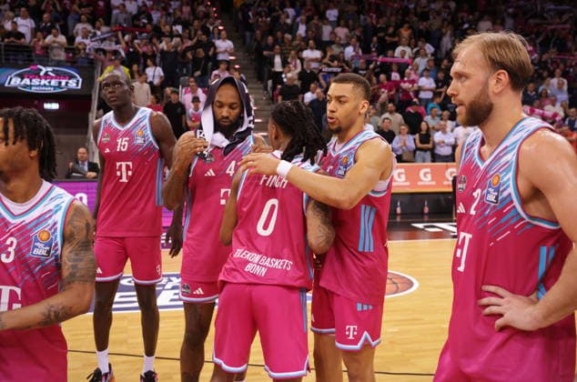Saisonende für die Telekom Baskets Bonn nach Niederlage vs. FC Bayern München (Muenchen) Basketball Playoffs Halbfinale Spiel 3 - Saison 2025 26
