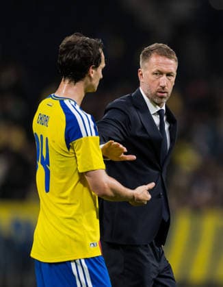 260604 Hjalmar Ekdal and head coach Graham Potter of Sweden after the International Friendly, Länderspiel, Nationalmannschaft football match between Sweden and Greece on June 4, 2026 in Stockholm. Photo: Johanna Säll BILDBYRAN kod JL JM0822 bbeng fotboll football soccer fotball träningslandskamp international friendly sverige sweden sverige a grekland greece Copyright: JOHANNAxSÄLL BB260604BB627
