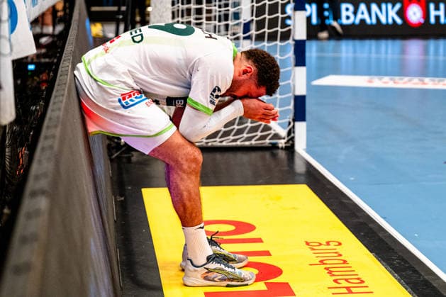 04.06.2026, xdobgx, Handball Daikin HBL, Handball Verein Hamburg - HSG Wetzlar v.l. Ahmed Nafea (HSG Wetzlar, 79) enttaeuscht, schaut enttaeuscht, niedergeschlagen, disappointed Hamburg