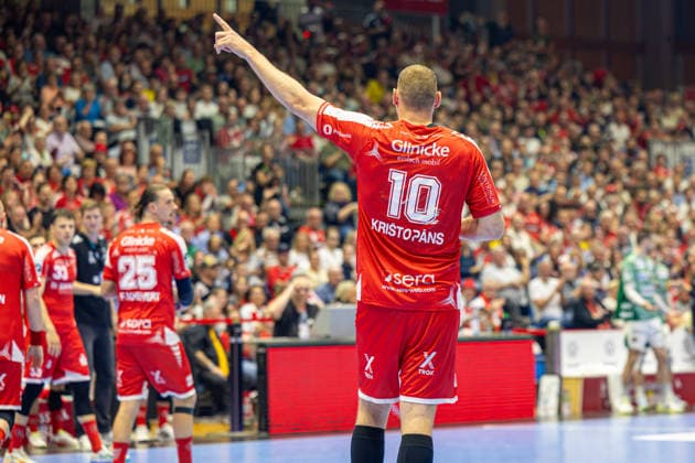 DAIKIN Handball Bundesliga, Kassel, MT Melsungen vs. Fuechse Berlin, Rothenbach-Halle Kassel; 04.06.2026 DAIKIN Handball Bundesliga, Kassel, Germany - 04.06.2026: Dainis Kristopans (MT Melsungen, 10) mit Geste, Handball Bundesliga, Spiel der MT Melsungen vs. Fuechse Berlin, Rothenbach-Halle Kassel Copyright: xBEAUTIFULxSPORTS Freudensteinx