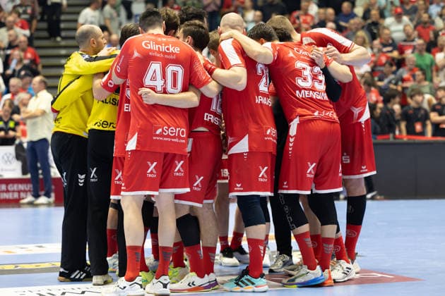 DAIKIN Handball Bundesliga, Kassel, MT Melsungen vs. Fuechse Berlin, Rothenbach-Halle Kassel; 04.06.2026 DAIKIN Handball Bundesliga, Kassel, Germany - 04.06.2026: Die Spieler nach dem Spiel, Handball Bundesliga, Spiel der MT Melsungen vs. Fuechse Berlin, Rothenbach-Halle Kassel Copyright: xBEAUTIFULxSPORTS Freudensteinx