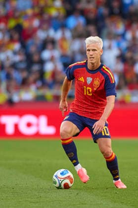 Spain v Iraq - International Friendly, Länderspiel, Nationalmannschaft LA CORUNA, SPAIN - JUNE 04: Dani Olmo of Spain runs with the ball during an international friendly match between Spain and Iraq at Abanca-Riazor Stadium on June 04, 2026 in La Coruna, Spain. (Photo by Diego Simon Photo Players Images Magara Press) La Coruna Abanca Riazor Stadium Spain Copyright: xDiegoxSimonx
