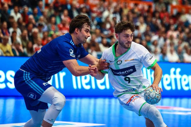 Handball I Herren I Saison 2025 2026 I Bundesliga I 33. Spieltag I HSV Hamburg - HSG Wetzlar I 04.06.2026 Andreas Magaard (4, HSV Hamburg) Niklas Theiß (9, HSG Wetzlar) Copyright: xLobeca RalfxHomburgx