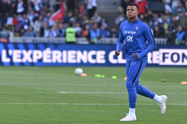 Friendly Match - France v Ivory Coast - FA French forward Kylian Mbappe warms up before the friendly football match between France and Ivory Coast at the Beaujoire stadium in Nantes on June 4, 2026. Photo by Firas Abdullah ABACAPRESS.COM Nantes Pays de la Loire France  Copyright: xAbdullahxFiras ABACAx