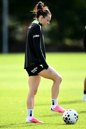 SOCCER MATILDAS TRAINING, Hayley Raso during a Matildas training session ahead of their International Friendly, Länderspiel, Nationalmannschaft match against Mexico, at Sky Park in Sydney, Friday, June 5, 2026. ( NO ARCHIVING Sydney New South Wales Australia  Copyright: xDANxHIMBRECHTSx 20260605165986155293