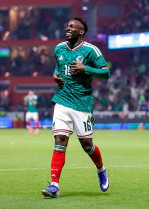 MEXICO national team, Nationalteam International Friendly, Länderspiel, Nationalmannschaft MEXICO NATIONAL TEAM INTERNATIONAL FRIENDLY MEXICO VS SERBIA 04062026 TOLUCA, ESTADO DE MEXICO, MEXICO. Action photo of Julian Quinones (16) of the Mexico National team, during friendly game held at the Estadio Nemesio Diez of Toluca, Estado de Mexico against Serbia. Foto de accion de Julian Quinones (16) de la Seleccion Nacional de Mexico, durante juego amistoso celebrado en el Estadio Nemesio Diez de Toluca, Estado de Mexico en contra de Serbia. PHOTO BY IMAGENSHOP AGENCIA FOTOGRAFICA TOLUCA ESTADO DE MEXICO MEXICO Copyright: xYOALIxMARTINEZx