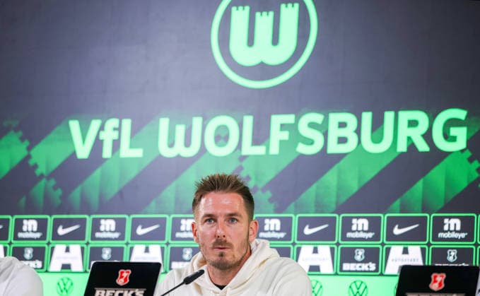 PK VfL Wolfsburg, 04.06.2026, Fußball, Herren, Saison 2026 2027, 2. BL, der VfL Wolfsburg hat den neuen Trainer Tobias Strobl vorgestellt. Niedersachsen Deutschland