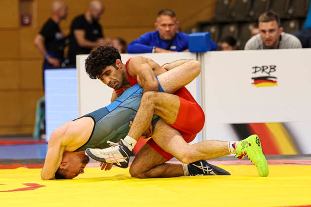 RINGEN - Deutsche Meisterschaften 2026 60kg Greco- Abdolmohammad Papi (KSC Hösbach) gegen Milian Zambo (TSV Kandern)