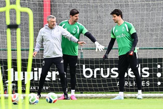 Belgian national football team - FIFA World Cup, WM, Weltmeisterschaft, Fussball 2026 - media activities 05 06 2026 TUBIZE, BELGIUM - JUNE 05 : Courtois Thibaut goalkeeper of Belgium and Lammens Senne goalkeeper of Belgium pictured during a training session at the training grounds of the Royal Belgian Football Association ahead of the FIFA World Cup 2026 on June 4, 2026 in Tubize, Belgium, 04 06 2026 Tubize Belgium  Copyright: xPeterxDexVoechtx