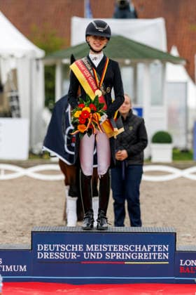 BALVE - LONGINES Balve Optimum 2026, BALVE - LONGINES Balve Optimum 2026 BAUMGUERTEL Lucie-Anouk (GER) Meisterehrung PIAFF-FOÌˆRDERPREIS Preis der Liselott-Schindling-Stiftung Deutsche Meisterschaften Dressur U25 U25 Grand Prix Balve, Reitanlage Schloss Wocklum 05. June 2026 -