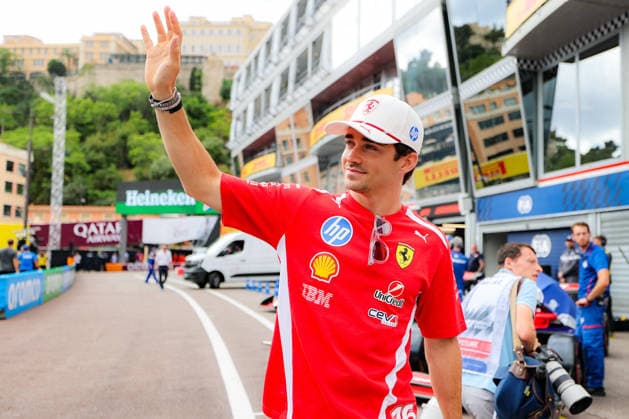 F1 Louis Vuitton Monaco Grand Prix - Charles Leclerc Prior To Practice Charles Leclerc Scuderia Ferrari signs autographs for fans prior to practice ahead of the F1 Louis Vuitton Grand Prix of Monaco at Circuit de Monaco on June 05, 2026 in Monte-Carlo, Monaco. Photo by Antoine Lapeyre Reveries Agency via ABACAPRESS.COM Monaco Monaco  Copyright: xAntoinexLapeyre ReveriesxAgency ABACAx
