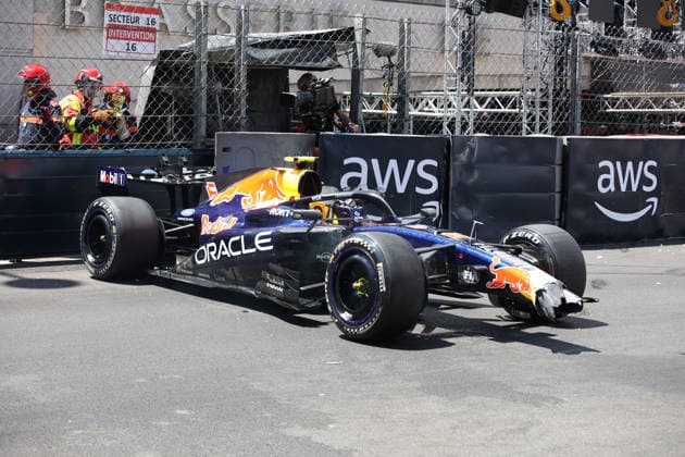 05.06.2026, Circuit de Monaco, Monte Carlo, Formel 1 Louis Vuitton Grand Prix Monaco 2026 ,im Bild Unfall von Isack Hadjar (FRA), Oracle Red Bull Racing (Photo by Alessandro Martellotta Hasan Bratic DeFodi Images) -