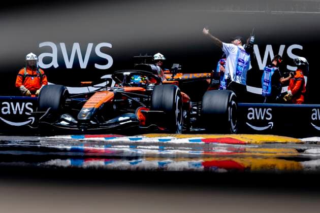 MONACO - Formula 1 driver Oscar Piastri of McLaren Mastercard Formula 1 Team during the Formula 1 Monaco Grand Prix on the Monaco Street Circuit on June 5, 2026 in Monaco, Monaco. (Photo by DeFodi Images) -