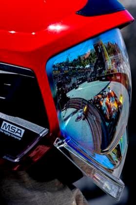 MONACO - Formula 1 driver Oscar Piastri of McLaren Mastercard Formula 1 Team in the fireman s helmet during the Formula 1 Monaco Grand Prix on the Monaco Street Circuit on June 5, 2026 in Monaco, Monaco. (Photo by DeFodi Images) -