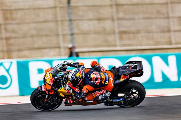 MotoGP of Hungary - Free Practice Number 37 Red Bull KTM Factory Racing rider Pedro Acosta participates in free practice 1 at the 2026 Grand Prix of Hungary. Balatonfokajar Balatonfokajar Hungary  Copyright: xStephenxBlackberryx originalFilename:blackberry-2026gran260605_npy75.jpg
