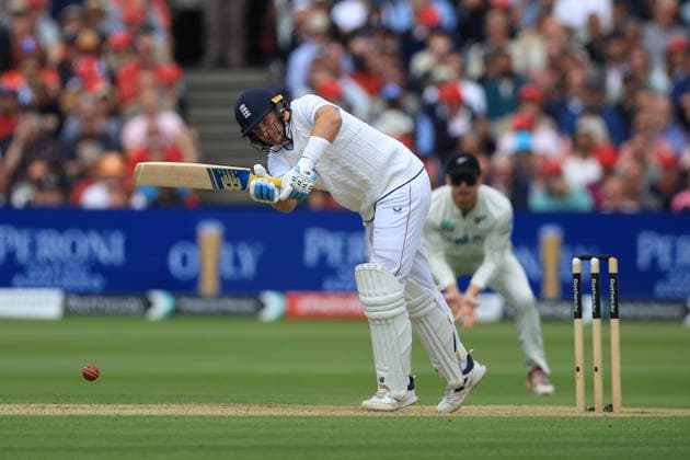 England v New Zealand, International Test Match 2026 England Top Order Batter Joe Root (66) works the ball of his hips during the International Test Match 2026 match between England and New Zealand at Lord s Cricket Ground, St John s Wood, UK on 5 June 2026. St John s Wood Lord s Cricket Ground London UK Editorial use only , Copyright: xChrisxFoxwellx PSI-24332-0107