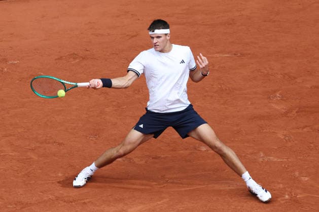 TENNIS : Roland Garros 2026 - 05 06 2026 Jakub Mensik (CZE) Vs Alexander Zverev (GER) ParisFrance  Copyright: xMichaelxBaucherx